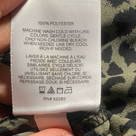 Express Olive Animal Print Twist Blouse V-Neck Long Sleeve XL Sheer Fabric - Picture 5 of 5